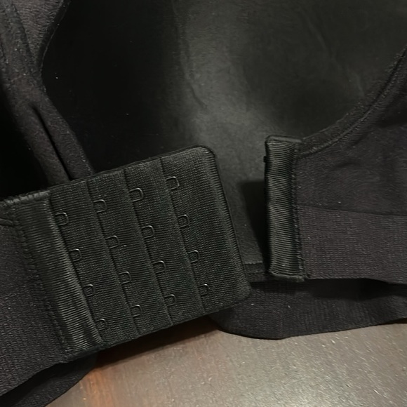 TrueKind by Shapermint Everyday Comfort
Straps Wireless Shaping Bra Black Sz. 3X - Picture 5 of 16